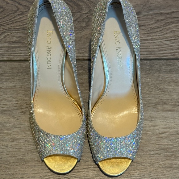Enzo Angiolini Glittering Gold Silver Heels - Picture 10 of 16